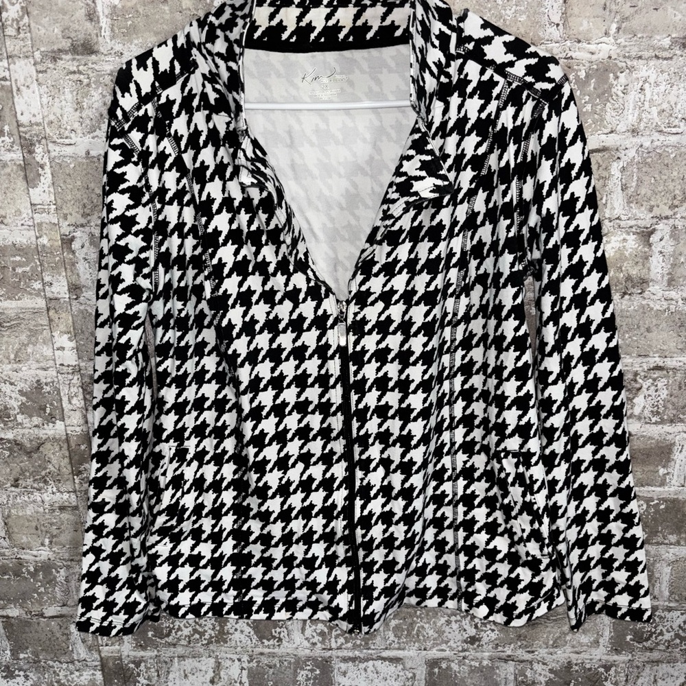 Kim Rogers Black and White Houndstooth Blazer
